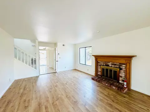 Living - 365 Bush St, Salinas, CA 93907 photo 3 of 5