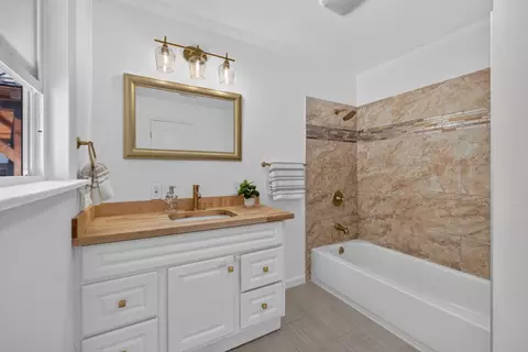 Bath - 1456 B St, Hayward, CA 94541 photo 1 of 4