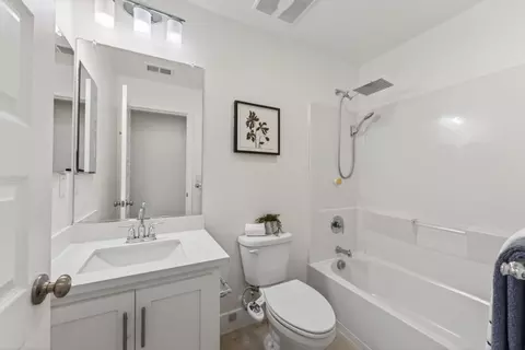 Bath - 273 Baja Rose St, Milpitas, CA 95035 photo 3 of 3