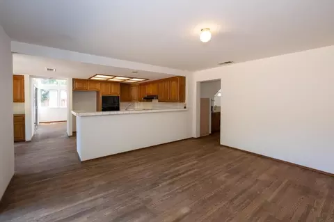 Living - 758 S Regatta Dr, Vallejo, CA 94591 photo 6 of 8