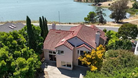 View/Area - 758 S Regatta Dr, Vallejo, CA 94591 photo 3 of 13