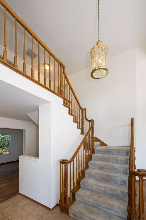 Entry Way - 758 S Regatta Dr, Vallejo, CA 94591 photo 2 of 3