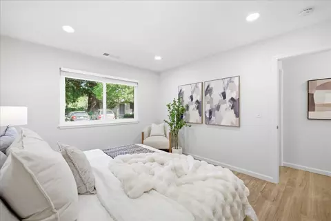 Bedroom - 98 Flynn Ave A, Mountain View, CA 94043 photo 8 of 9