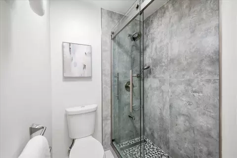 Bath - 98 Flynn Ave A, Mountain View, CA 94043 photo 4 of 4