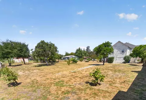 21463 Locust St, Hayward, CA 94541 photo 10