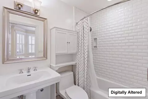 Bath - 8 Porter St, San Francisco, CA 94110 photo 1 of 4