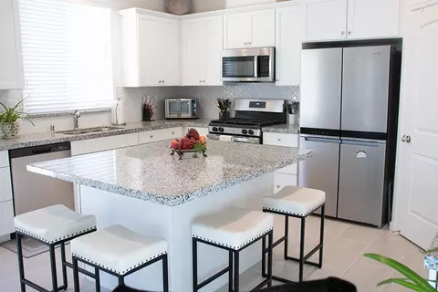 Kitchen - 521 Davalos St, Soledad, CA 93960 photo 2 of 2