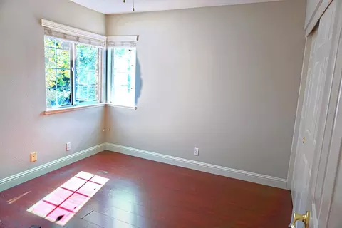 Bedroom - 441 De Bord Dr, Tracy, CA 95376 photo 3 of 4