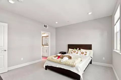 Bedroom - 633 Clover Cir, Milpitas, CA 95035 photo 4 of 7