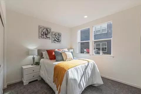 Bedroom - 633 Clover Cir, Milpitas, CA 95035 photo 5 of 7