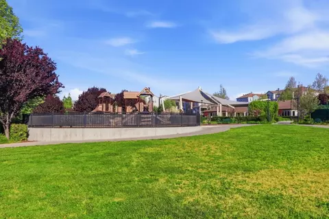 Exterior - 633 Clover Cir, Milpitas, CA 95035 photo 7 of 9