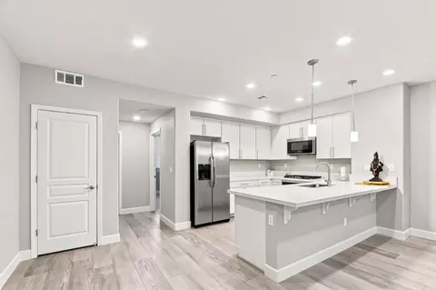 Kitchen - 633 Clover Cir, Milpitas, CA 95035 photo 3 of 5