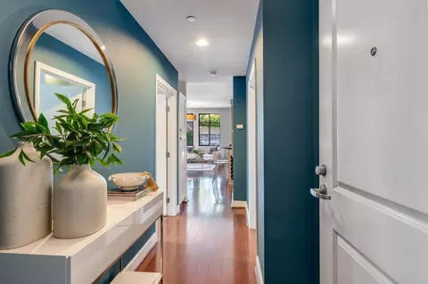 800 High St 111, Palo Alto, CA 94301
