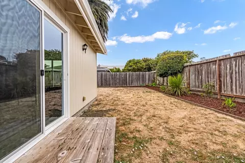 Exterior - 1151 Encanto Way, Pacifica, CA 94044 photo 6 of 7