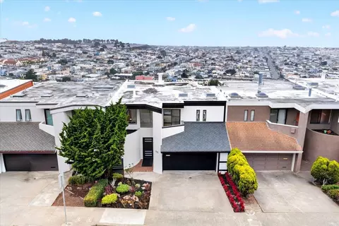 View/Area - 1733 15th Ave, San Francisco, CA 94122 photo 1 of 4