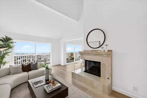 Living - 1733 15th Ave, San Francisco, CA 94122 photo 1 of 2