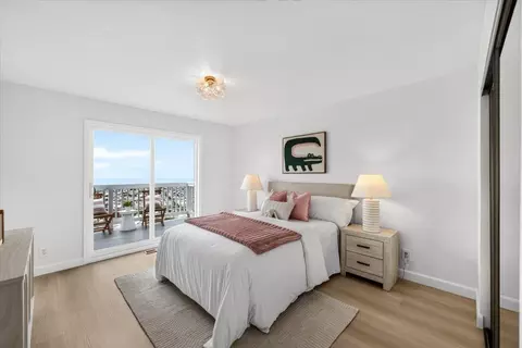 Bedroom - 1733 15th Ave, San Francisco, CA 94122 photo 5 of 8