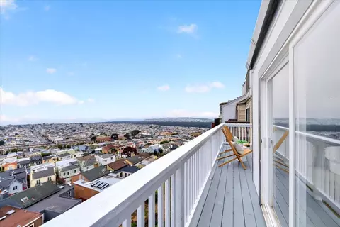 Exterior - 1733 15th Ave, San Francisco, CA 94122 photo 3 of 26