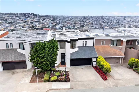 View/Area - 1733 15th Ave, San Francisco, CA 94122 photo 3 of 4