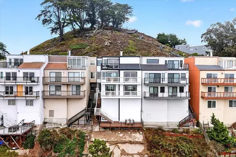 Exterior - 1733 15th Ave, San Francisco, CA 94122 photo 17 of 26