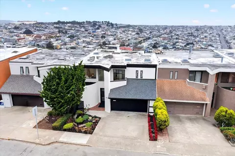 View/Area - 1733 15th Ave, San Francisco, CA 94122 photo 2 of 4
