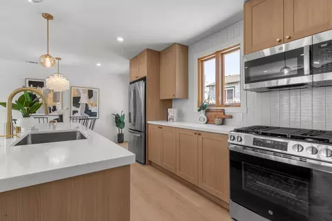 Kitchen - 2271 Hemlock Ave, Concord, CA 94520 photo 3 of 4