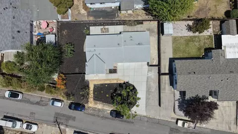 View/Area - 2271 Hemlock Ave, Concord, CA 94520 photo 8 of 8