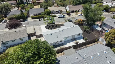 View/Area - 2271 Hemlock Ave, Concord, CA 94520 photo 7 of 8