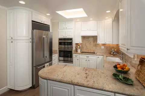 Kitchen - 65 Bay Tree Ln, Los Altos, CA 94022 photo 3 of 4