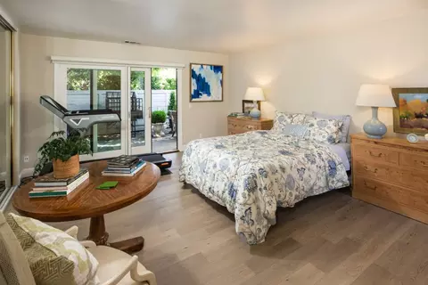 Bedroom - 65 Bay Tree Ln, Los Altos, CA 94022 photo 1 of 3