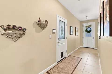 Entry Way - 9531 Rodeo Dr, Gilroy, CA 95020 photo 1 of 4