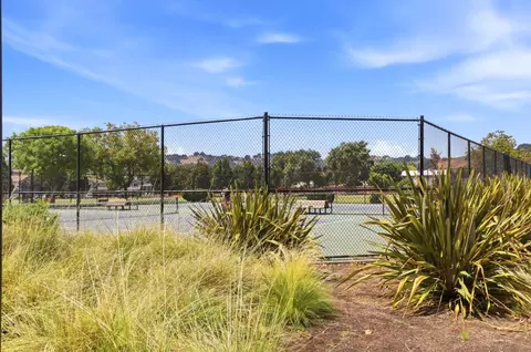 Exterior - 9531 Rodeo Dr, Gilroy, CA 95020 photo 9 of 10