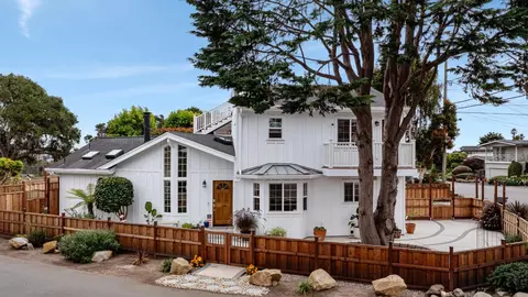 Exterior - 131 Seacliff Dr, Aptos, CA 95003 photo 2 of 14