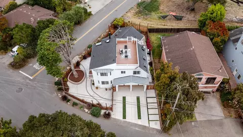 View/Area - 131 Seacliff Dr, Aptos, CA 95003 photo 2 of 4