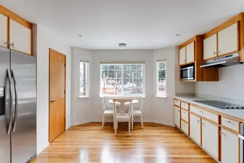 Kitchen - 131 Seacliff Dr, Aptos, CA 95003 photo 4 of 7