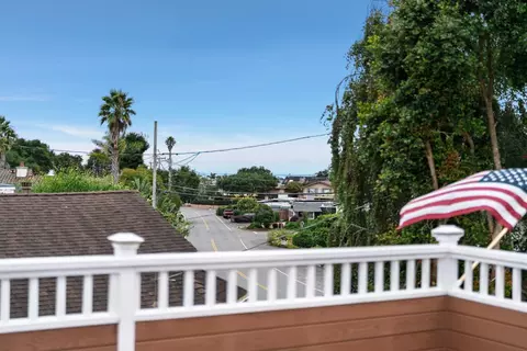View/Area - 131 Seacliff Dr, Aptos, CA 95003 photo 1 of 4