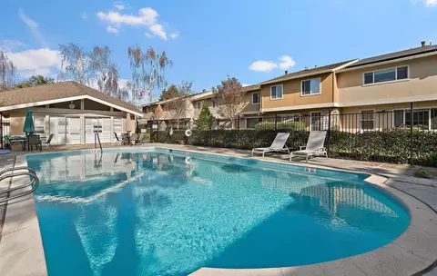 Exterior - 1 Comstock Queen Ct, Mountain View, CA 94043 photo 5 of 5