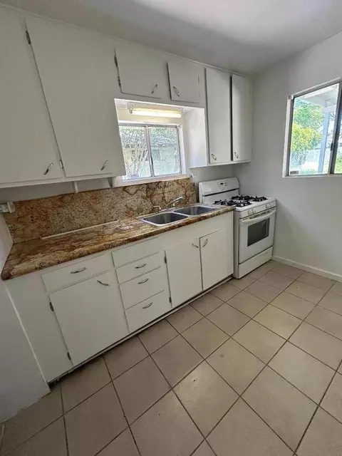 112 E St, Empire, CA 95319 photo 2