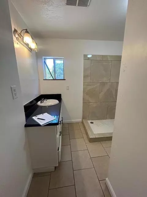 112 E St, Empire, CA 95319 photo 5