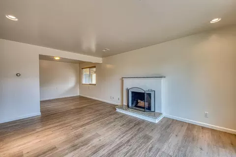 Living - 779 Bedford Dr, Salinas, CA 93901 photo 3 of 4