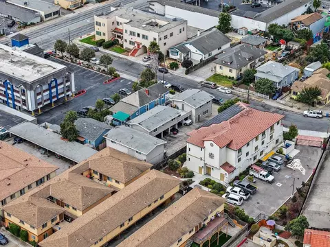 View/Area - 447 Soledad St, Salinas, CA 93901 photo 3 of 6
