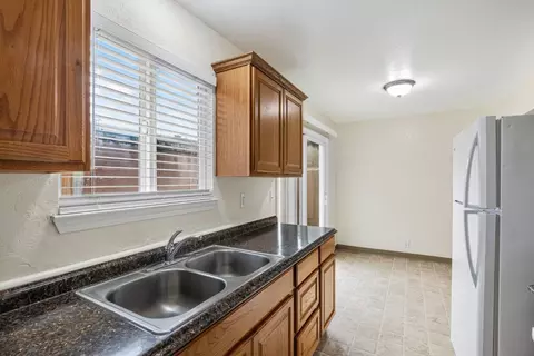 Kitchen - 447 Soledad St, Salinas, CA 93901 photo 2 of 3