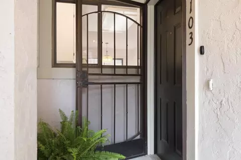 Entry Way - Corte Cabrillo, Aptos, CA 95003 photo 1 of 2