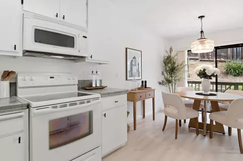 Kitchen - Corte Cabrillo, Aptos, CA 95003 photo 2 of 2