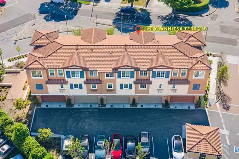 View/Area - 1121 Giannitsa Ter, Sunnyvale, CA 94089 photo 4 of 9