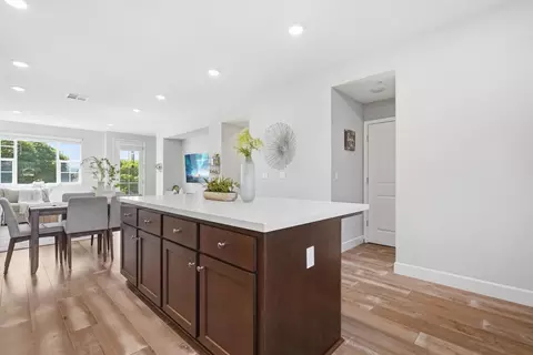 Entry Way - 1121 Giannitsa Ter, Sunnyvale, CA 94089 photo 3 of 7