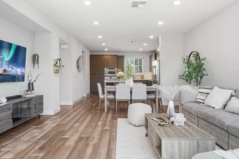 Entry Way - 1121 Giannitsa Ter, Sunnyvale, CA 94089 photo 2 of 7