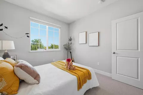 Bedroom - 1121 Giannitsa Ter, Sunnyvale, CA 94089 photo 8 of 9