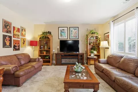 Living - 637 Rusconi Dr, Soledad, CA 93960 photo 1 of 2