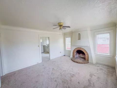 Living - 26 Laurel St, Watsonville, CA 95076 photo 1 of 2